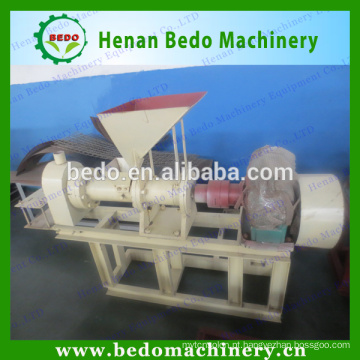 Máquina de fabricação de ração de peixe de alto rendimento / flutuante peixe fazendo máquina feita na china 008618137673245